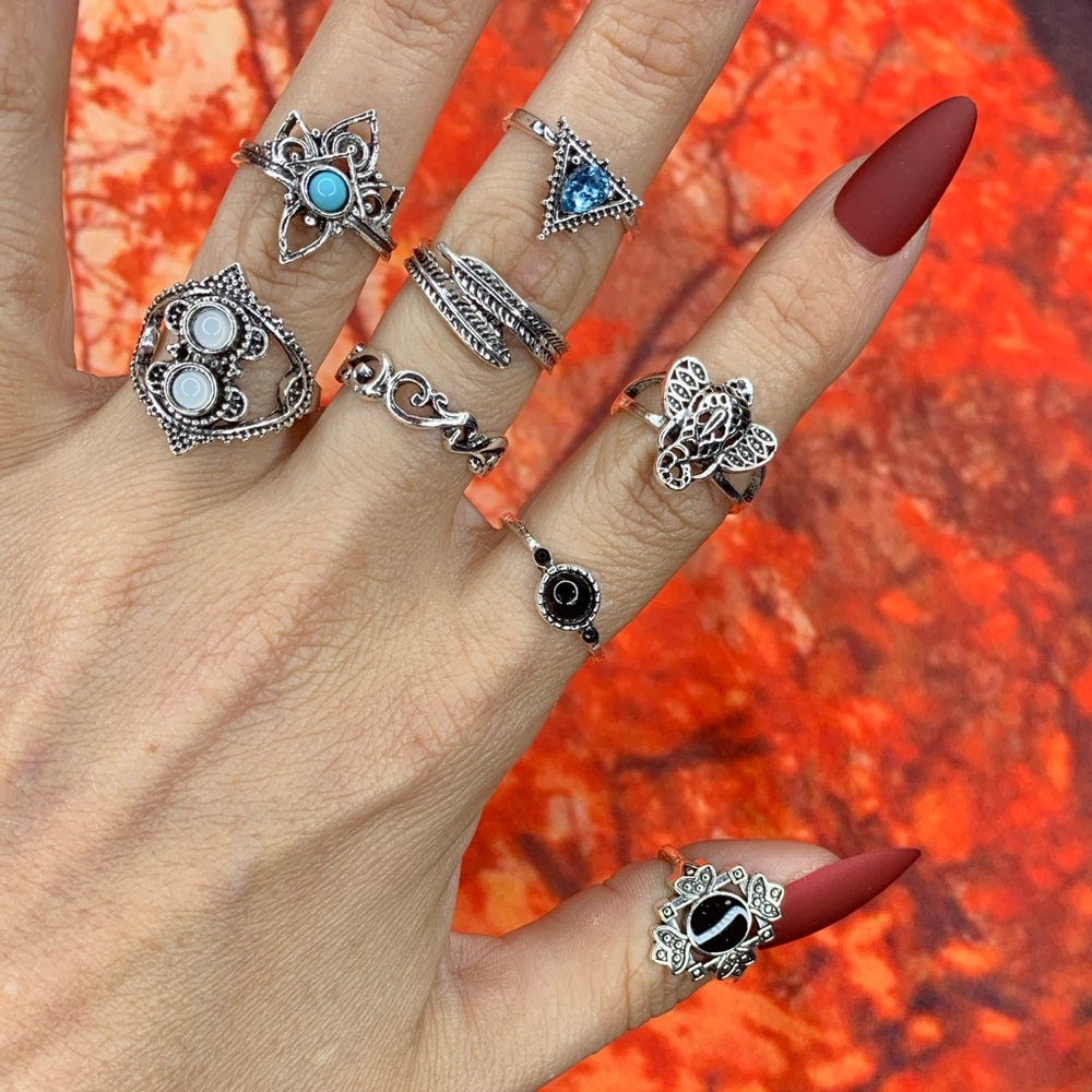 3/$10 NEW Boho Style Rings & MIDI Rings Design Mix / silver tone Bundle NWOT - Picture 4 of 7